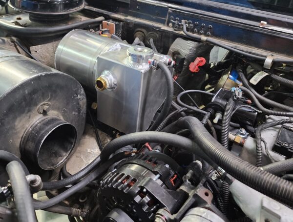 Mod Mafia Aluminum Coolant Surge Tank - Image 9